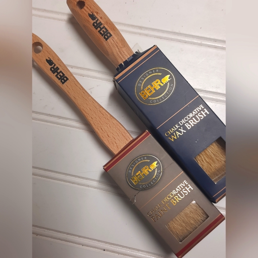 Behr chalk paint & wax brush set
